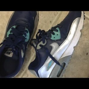 Women Nike air size 5